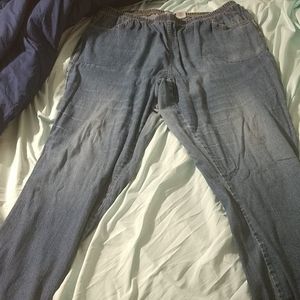 Women's jeans